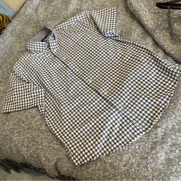 EUC Tommy Hilfiger Large Gingham Short Sleeve Shirt - Picture 3 of 5